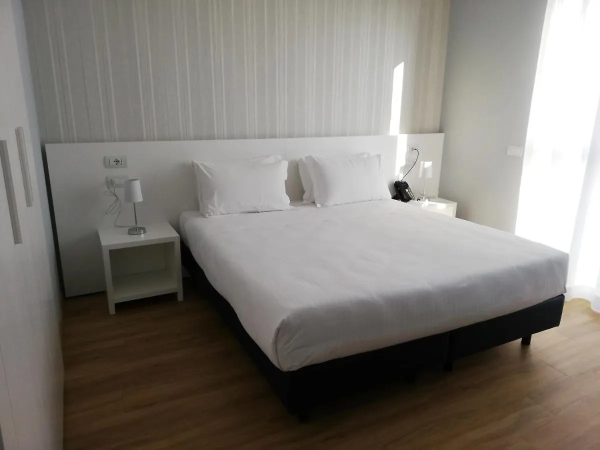 ורונה Novo Hotel Rossi איטליה